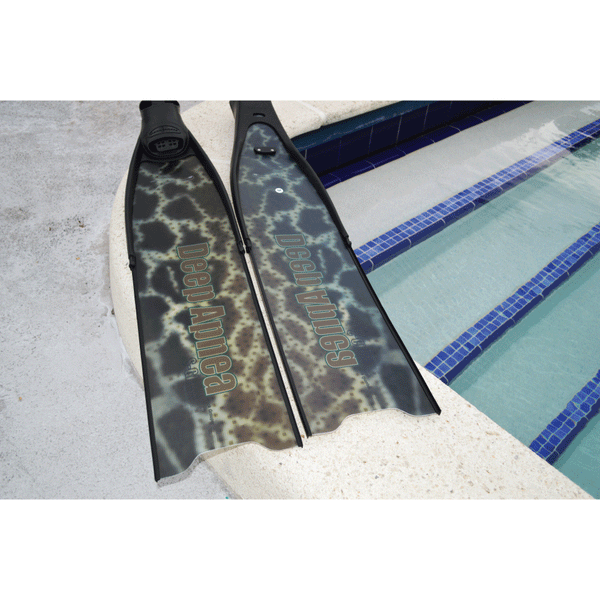 Deep Apnea - S Glass Black Grouper